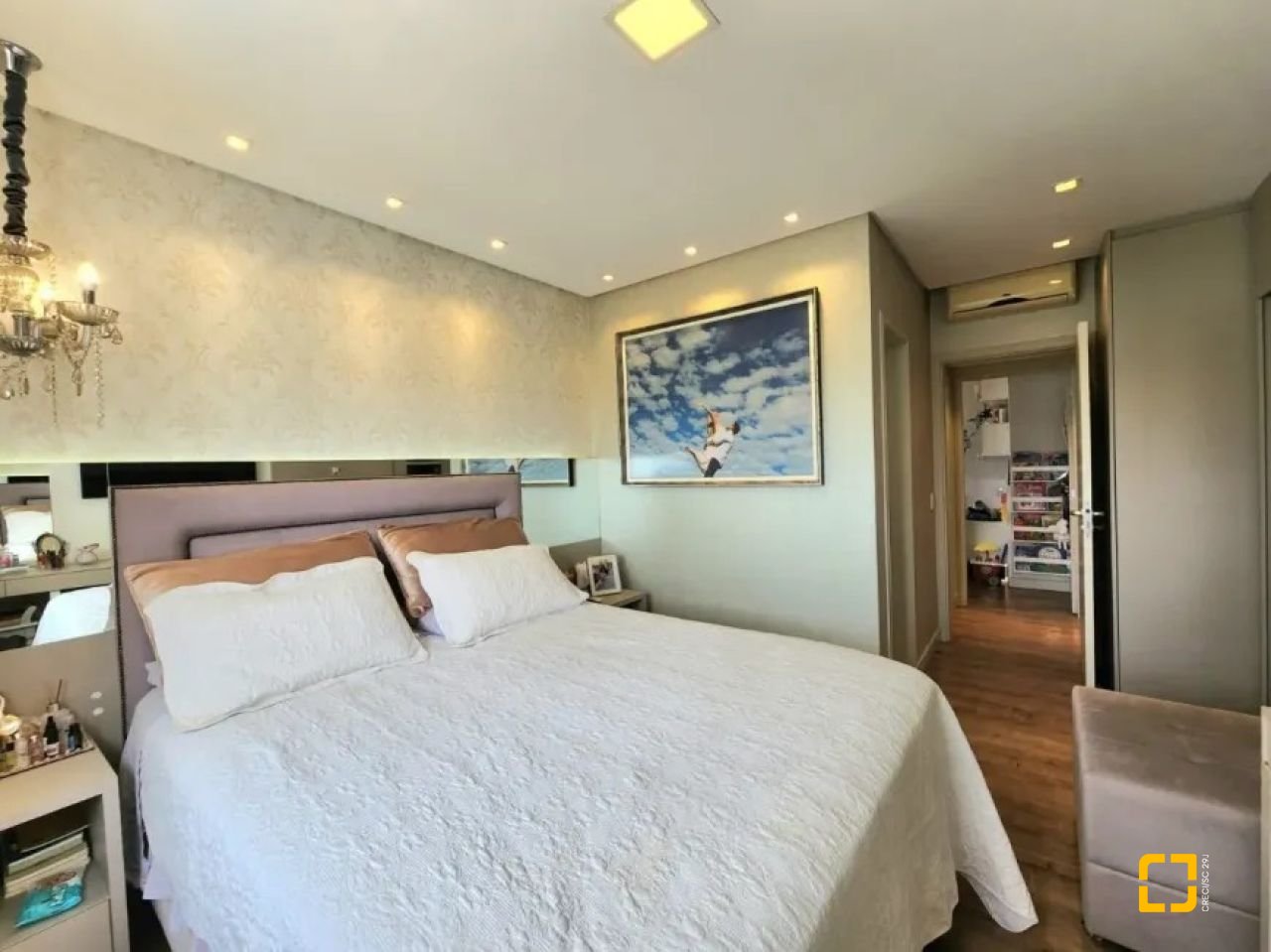 Apartamento com 113m², 4 quartos (sendo 1 suíte), 2 garagens, no bairro João Paulo em Florianópolis