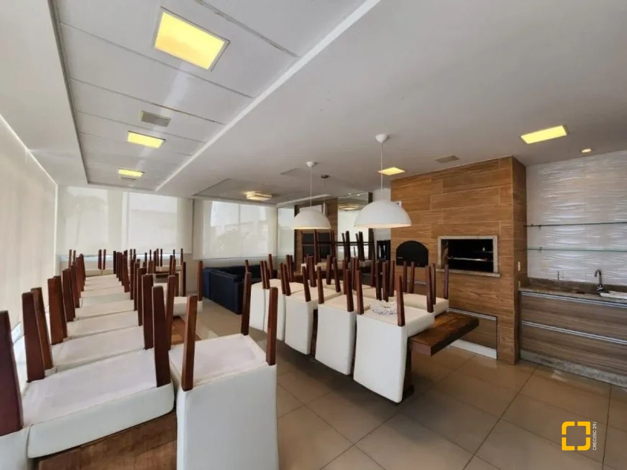 Apartamento com 113m², 4 quartos (sendo 1 suíte), 2 garagens, no bairro João Paulo em Florianópolis
