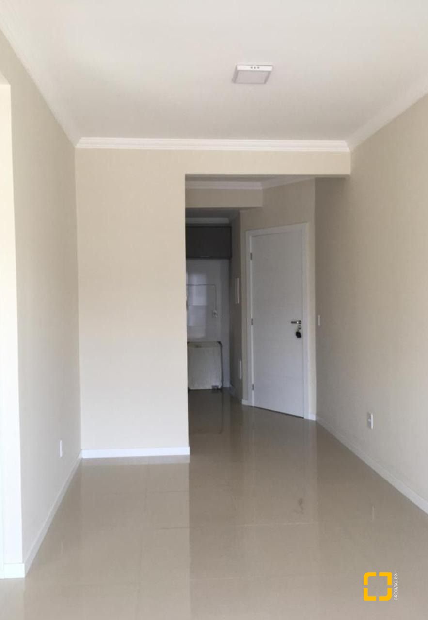 Apartamento com 60m², 3 quartos (sendo 1 suíte), 1 garagem, no bairro Ingleses do Rio Vermelho em Florianópolis