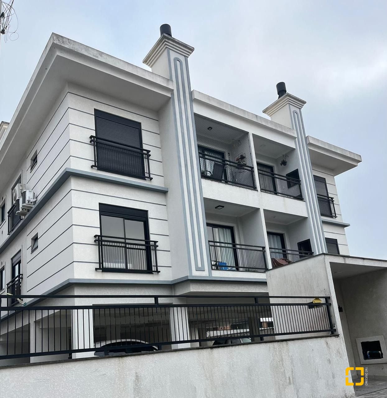 Apartamento com 60m², 3 quartos (sendo 1 suíte), 1 garagem, no bairro Ingleses do Rio Vermelho em Florianópolis