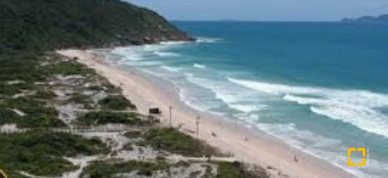 Apartamento com 60m², 3 quartos (sendo 1 suíte), 1 garagem, no bairro Ingleses do Rio Vermelho em Florianópolis