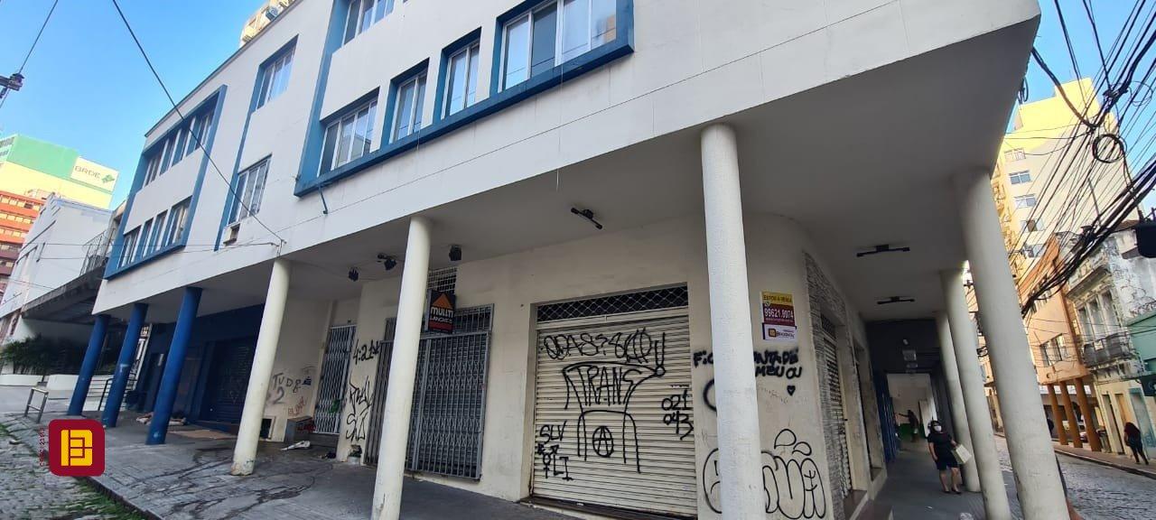 Prédio com 702m², no bairro Centro em Florianópolis