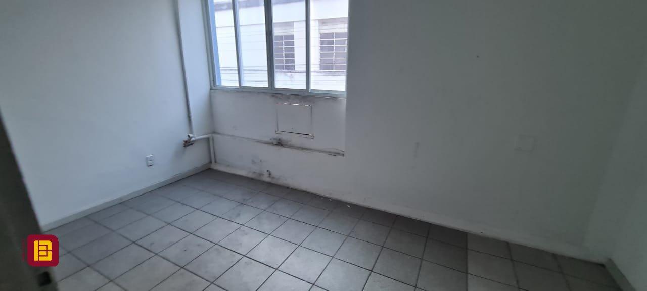 Prédio com 702m², no bairro Centro em Florianópolis