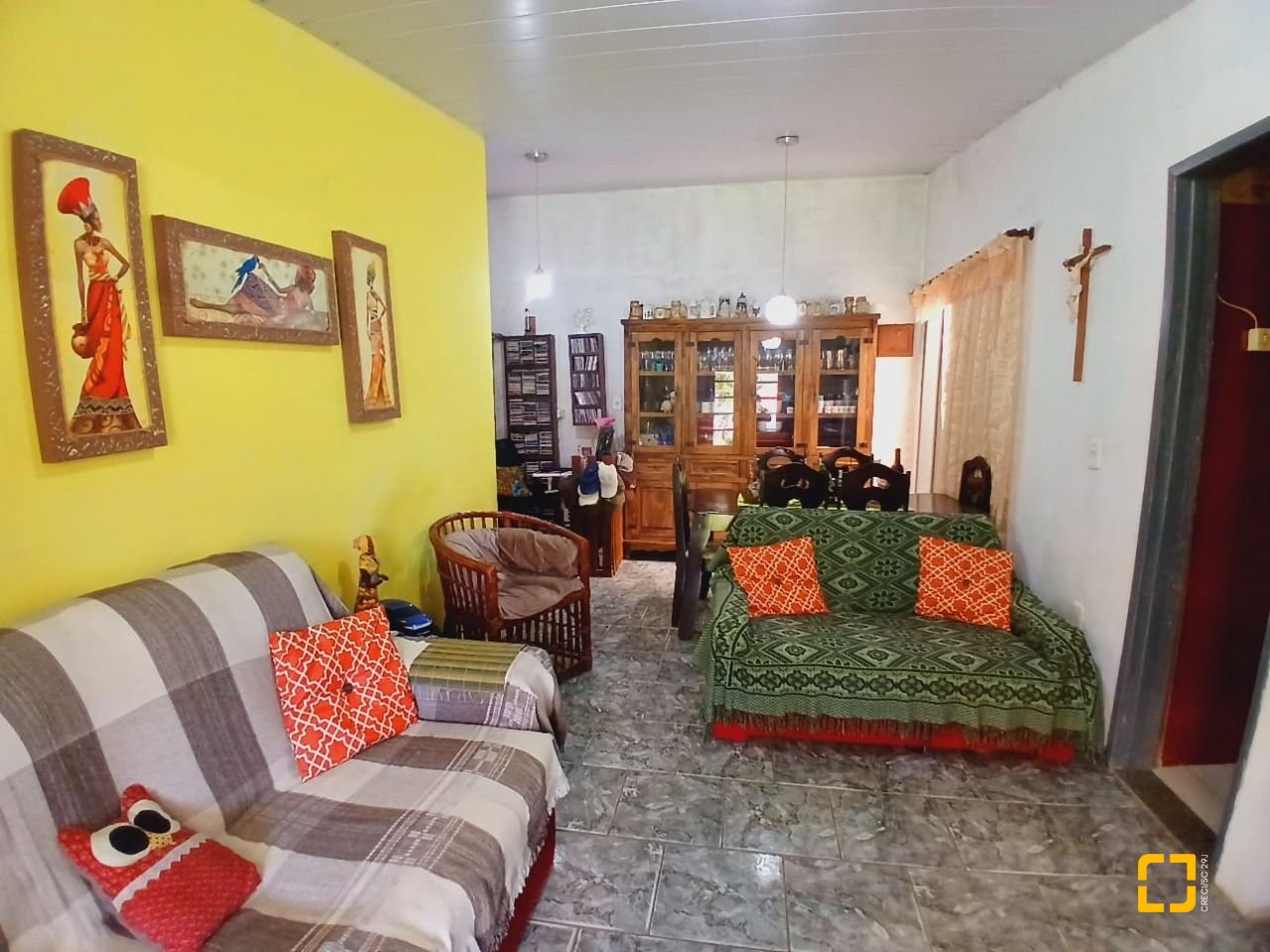Casa com 60m², 6 garagens, no bairro Rio Vermelho em Florianópolis