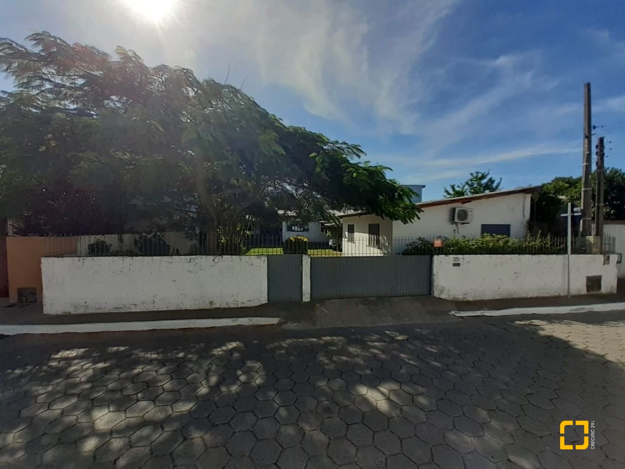 Casa com 60m², 6 garagens, no bairro Rio Vermelho em Florianópolis