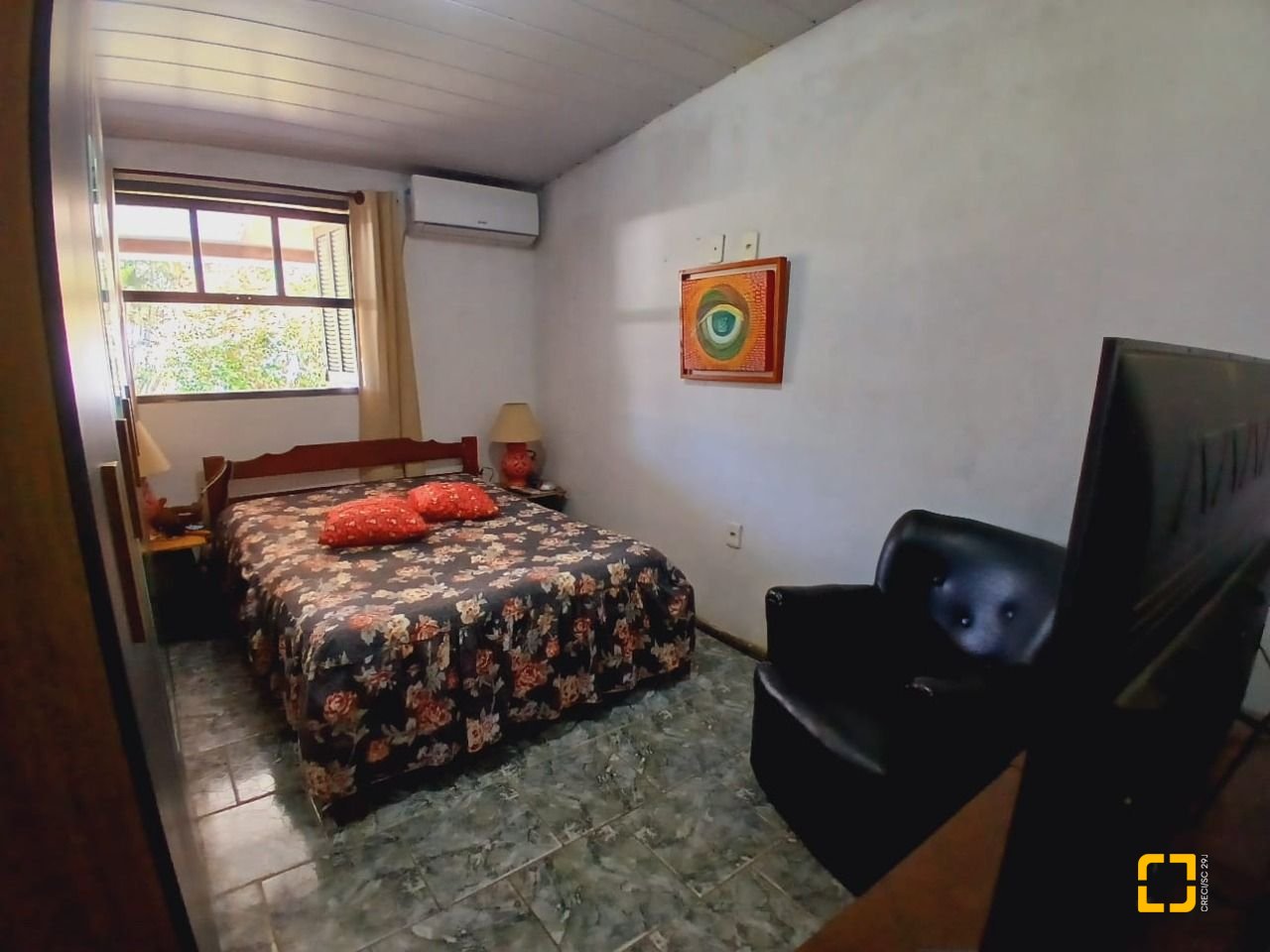 Casa com 60m², 6 garagens, no bairro Rio Vermelho em Florianópolis