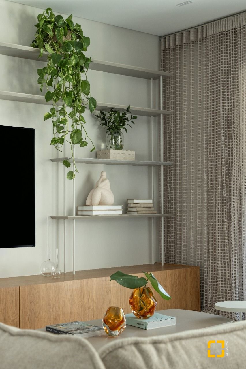 Apartamento com 268m², 6 quartos (sendo 3 suítes), 2 garagens, no bairro Cacupé em Florianópolis