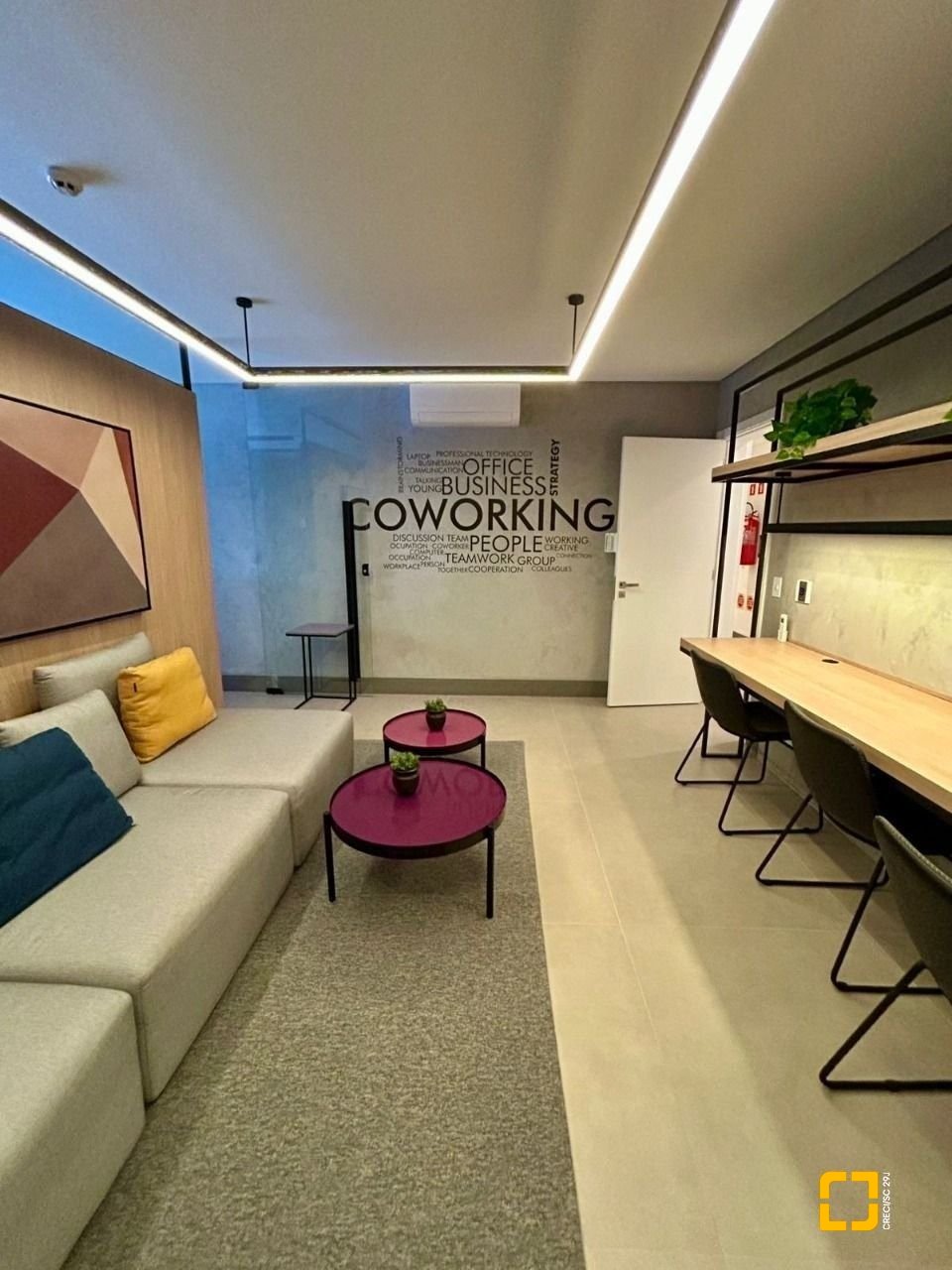 Apartamento com 268m², 6 quartos (sendo 3 suítes), 2 garagens, no bairro Cacupé em Florianópolis