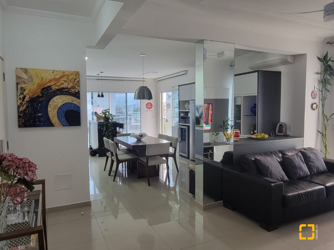 Cobertura com 224m², 4 quartos (sendo 1 suíte), 2 garagens, no bairro Ingleses em Florianópolis