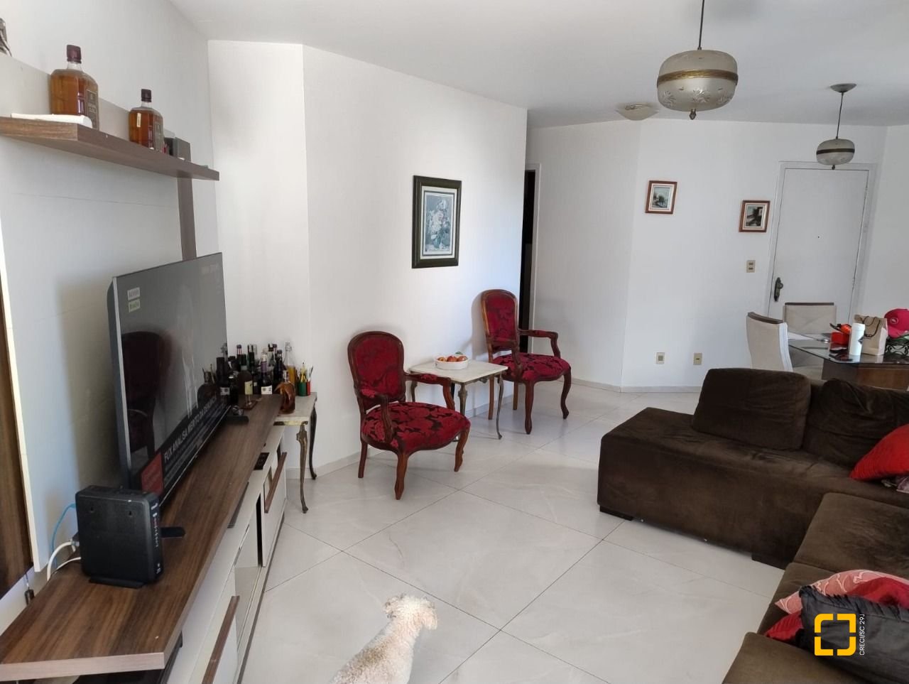 Apartamento com 88m², 4 quartos (sendo 1 suíte), 1 garagem, no bairro Centro em Florianópolis