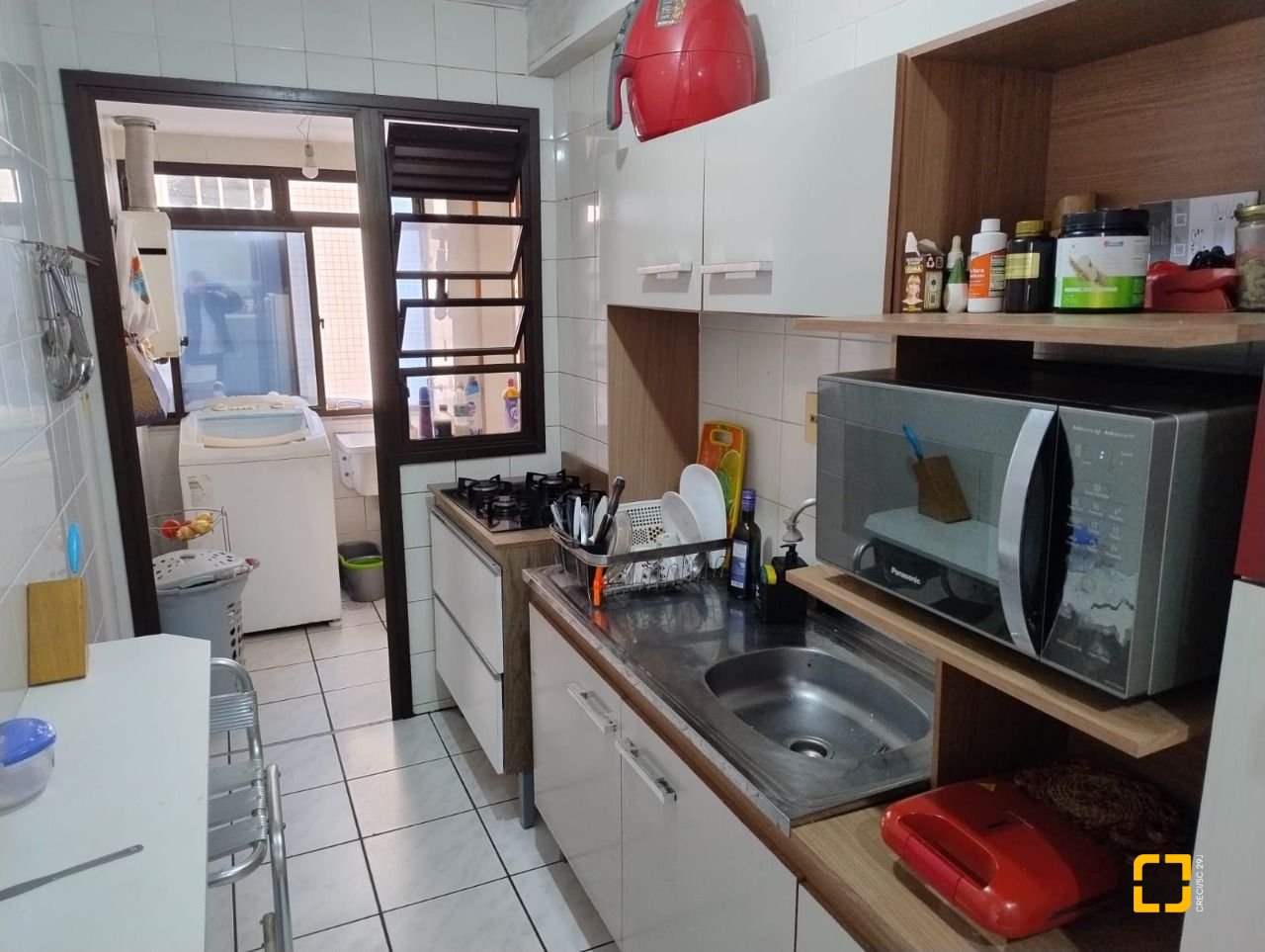 Apartamento com 88m², 4 quartos (sendo 1 suíte), 1 garagem, no bairro Centro em Florianópolis