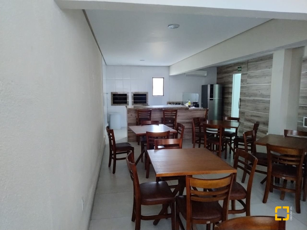 Apartamento com 88m², 4 quartos (sendo 1 suíte), 1 garagem, no bairro Centro em Florianópolis