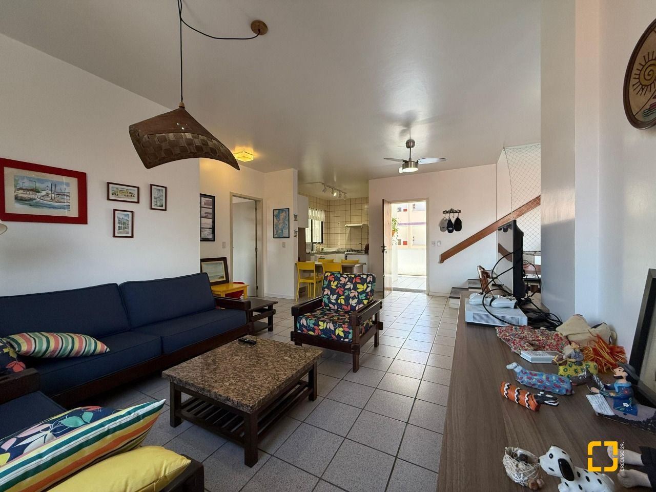 Apartamento com 186m², 7 quartos (sendo 3 suítes), 2 garagens, no bairro Ingleses em Florianópolis
