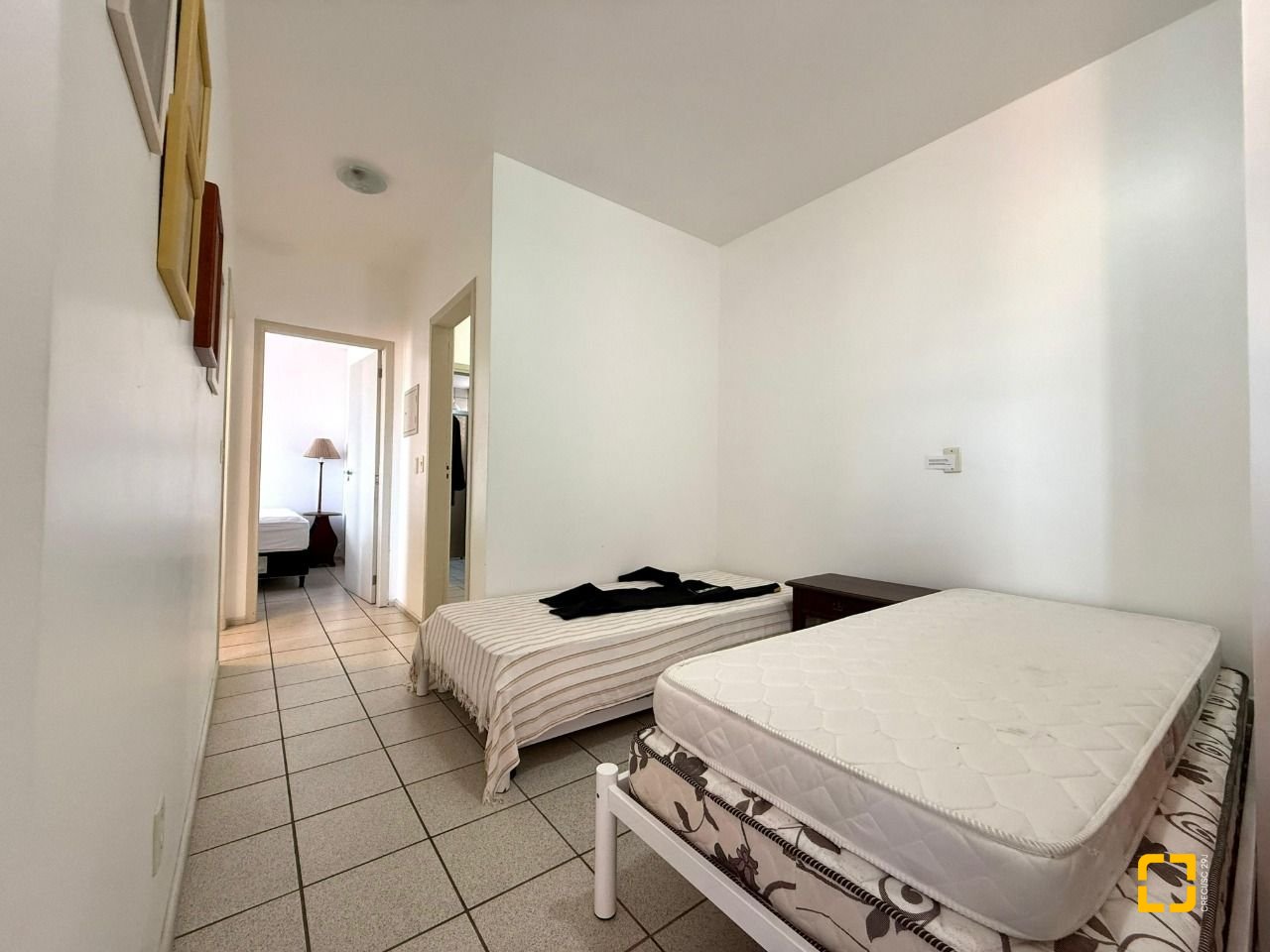 Apartamento com 186m², 7 quartos (sendo 3 suítes), 2 garagens, no bairro Ingleses em Florianópolis