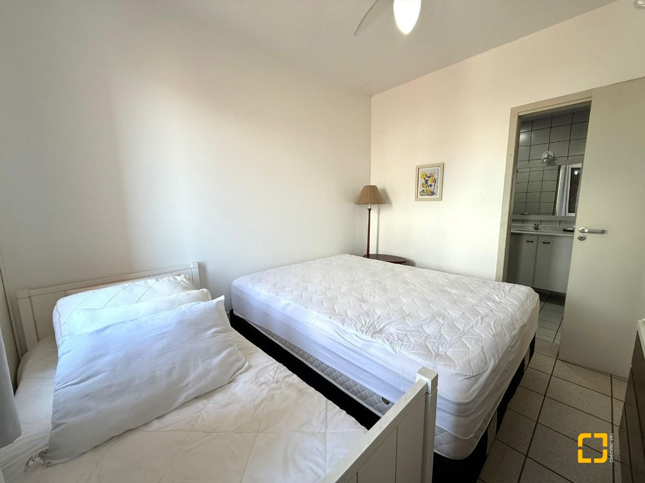 Apartamento com 186m², 7 quartos (sendo 3 suítes), 2 garagens, no bairro Ingleses em Florianópolis