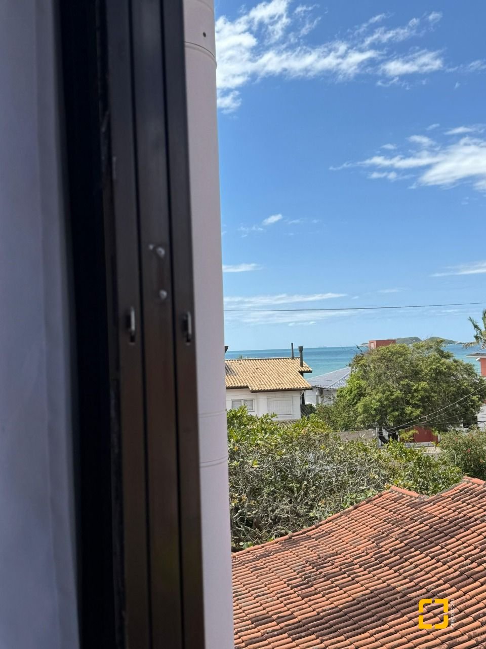 Apartamento com 186m², 7 quartos (sendo 3 suítes), 2 garagens, no bairro Ingleses em Florianópolis