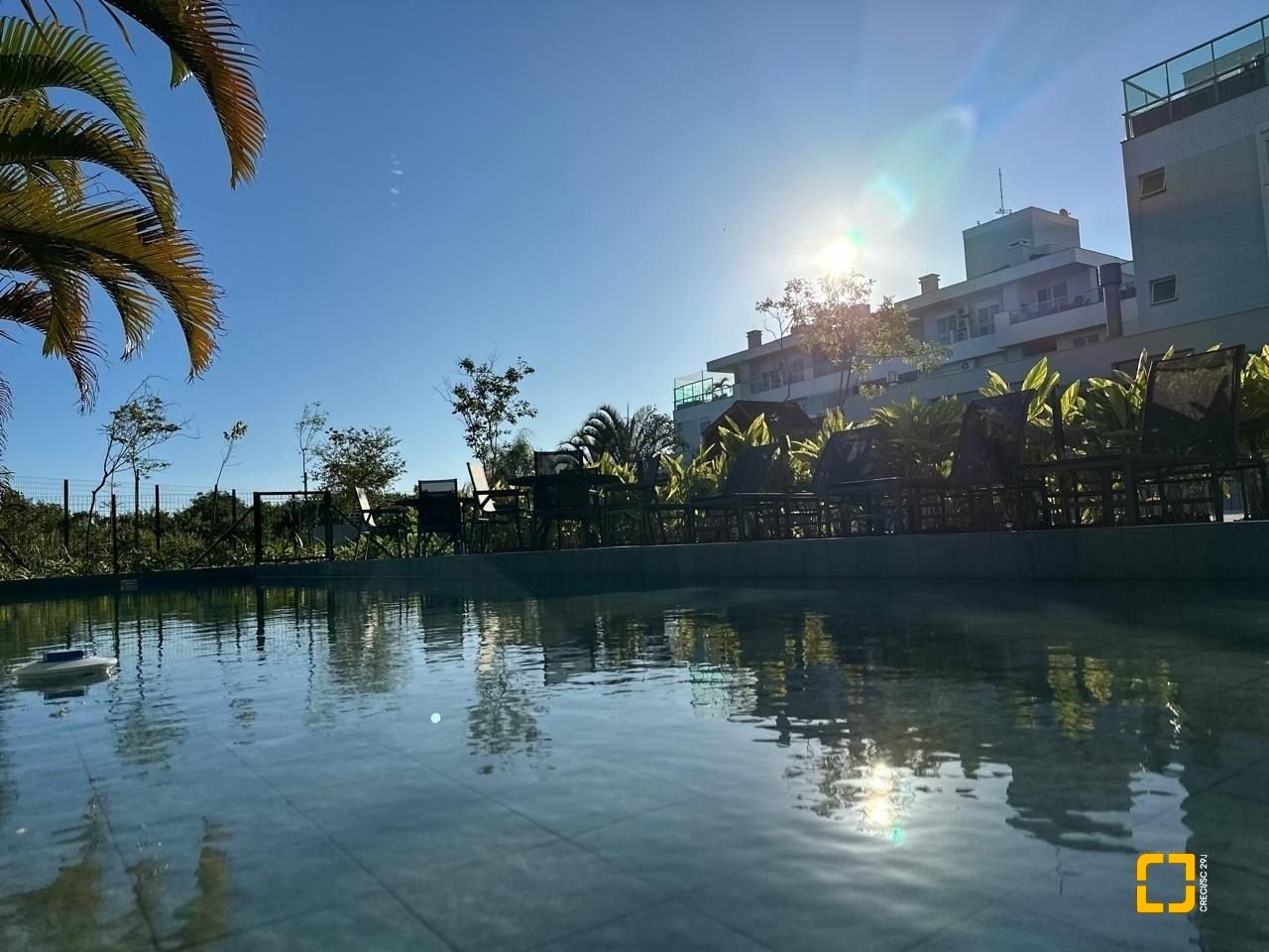 Apartamento com 106m², 4 quartos (sendo 2 suítes), 2 garagens, no bairro João Paulo em Florianópolis