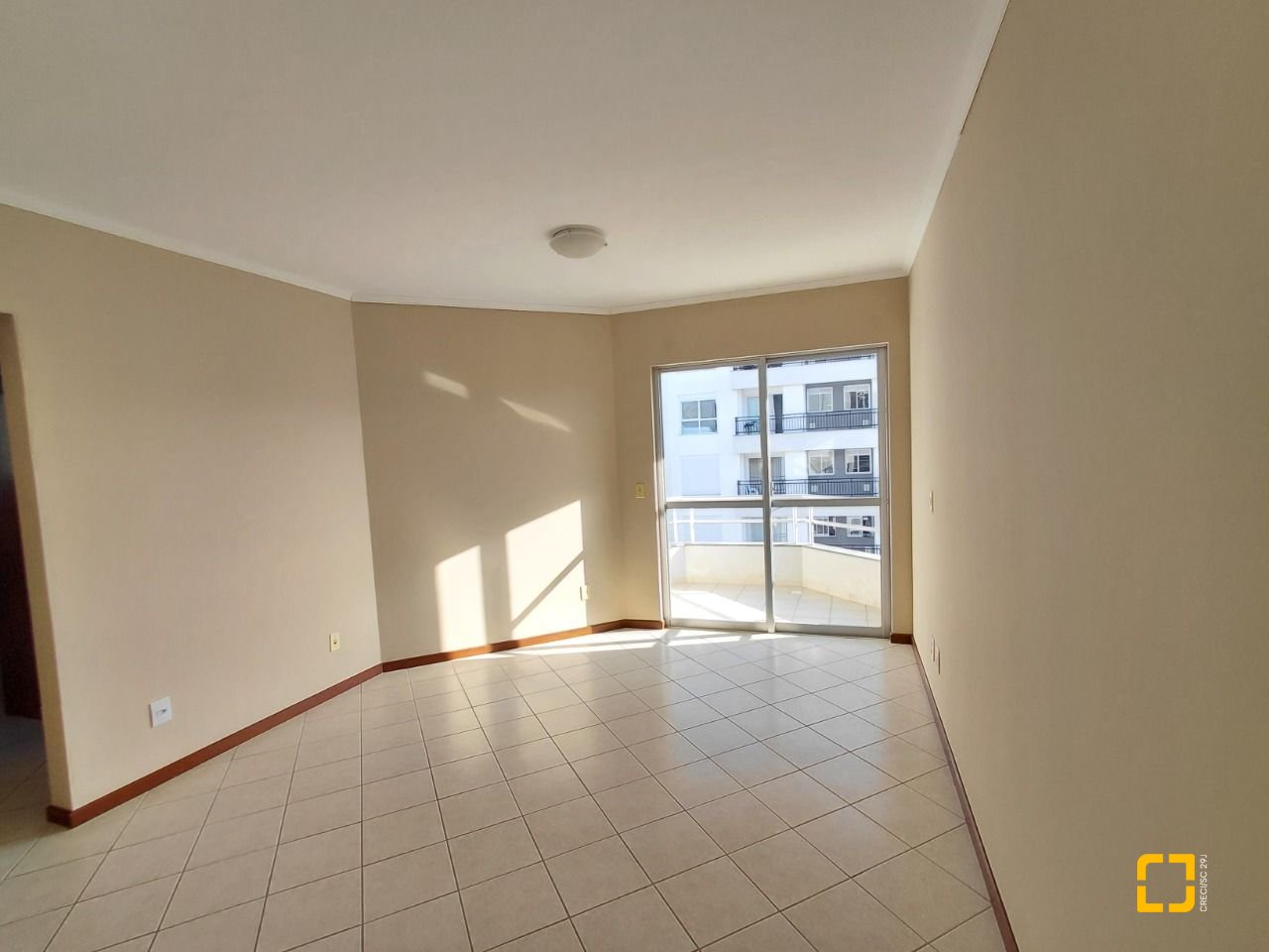Apartamento com 67m², 2 quartos, 1 garagem, no bairro Pantanal em Florianópolis