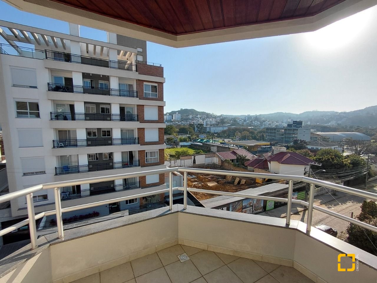 Apartamento com 67m², 2 quartos, 1 garagem, no bairro Pantanal em Florianópolis