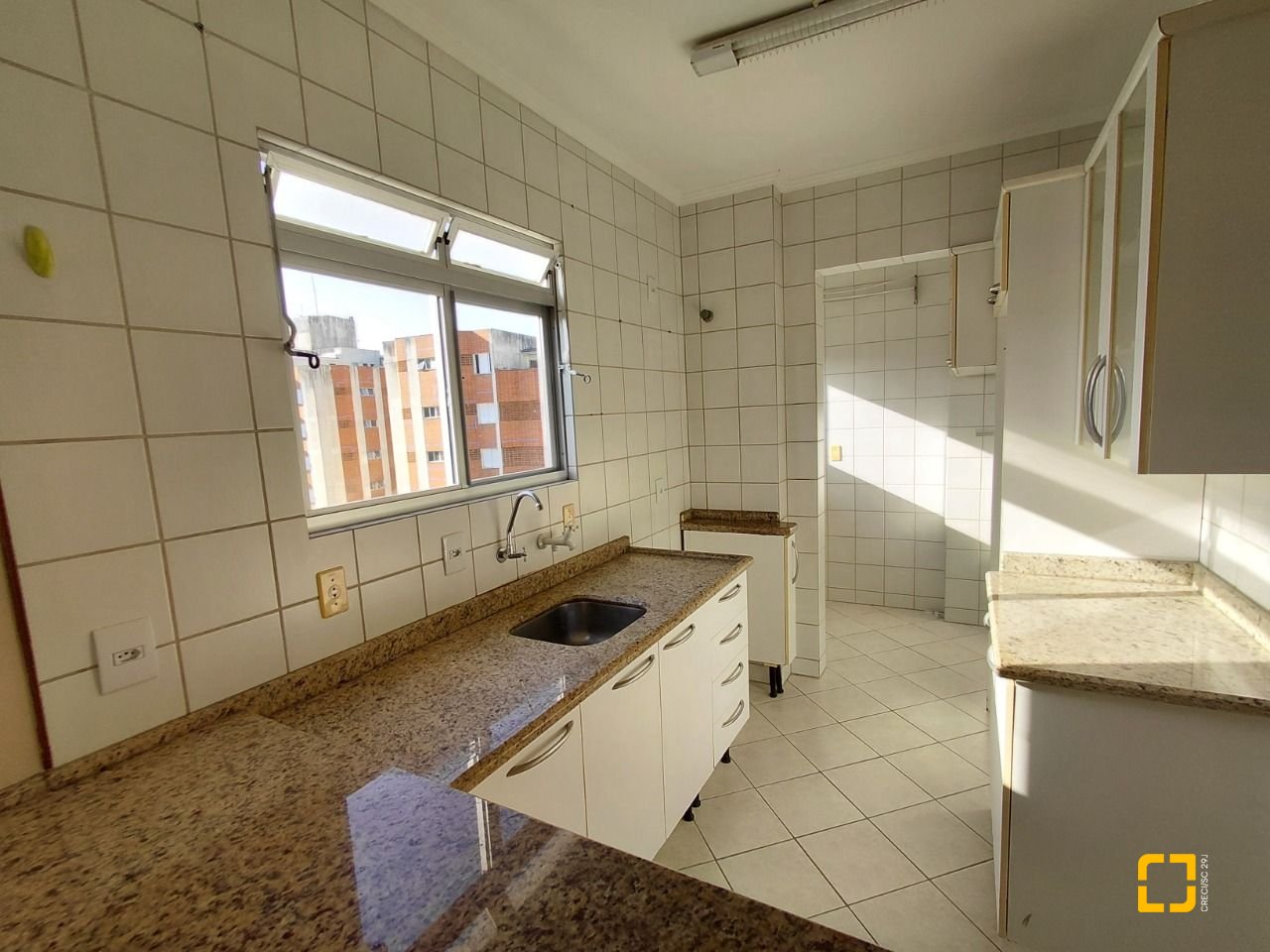 Apartamento com 67m², 2 quartos, 1 garagem, no bairro Pantanal em Florianópolis
