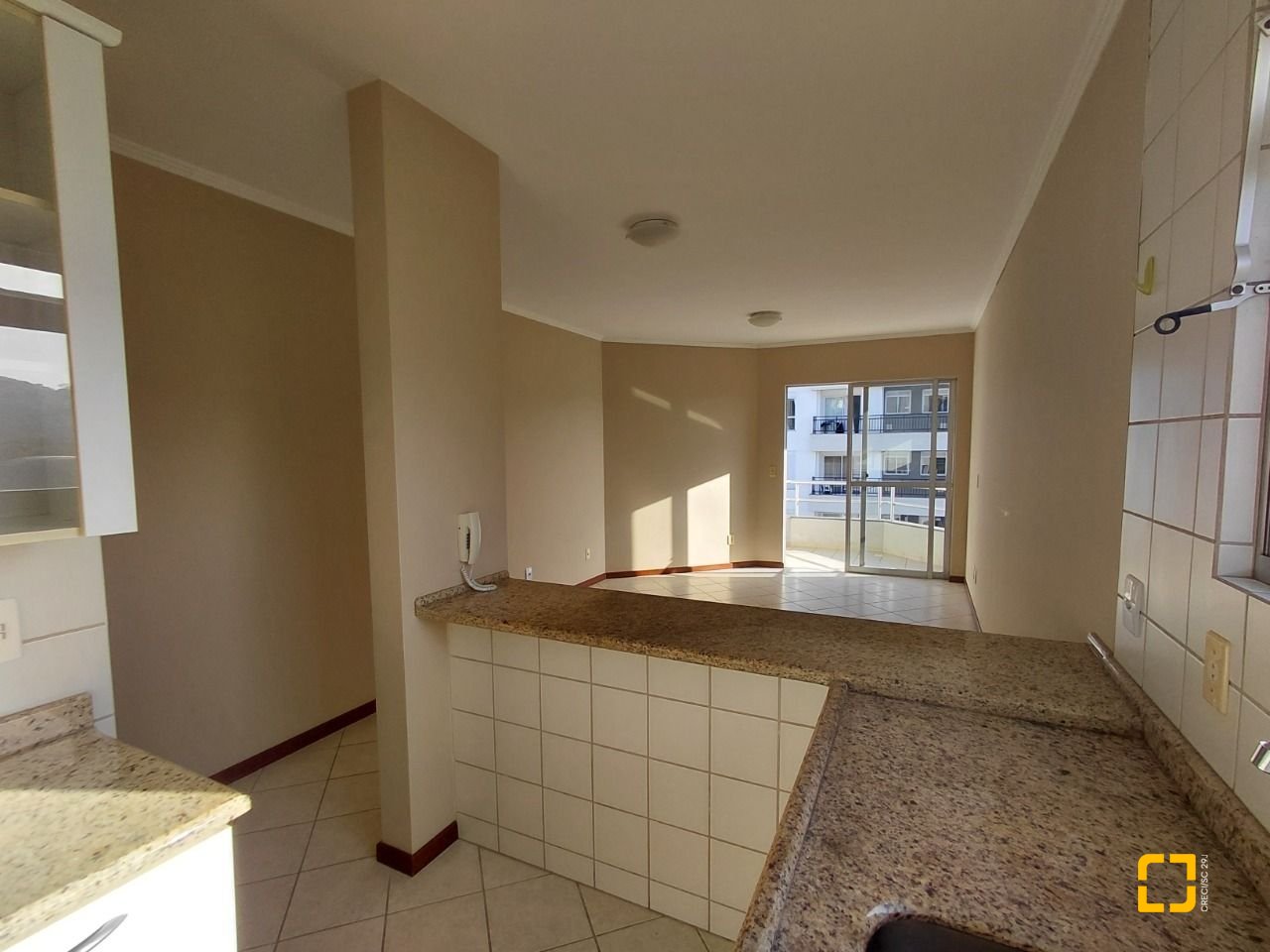 Apartamento com 67m², 2 quartos, 1 garagem, no bairro Pantanal em Florianópolis
