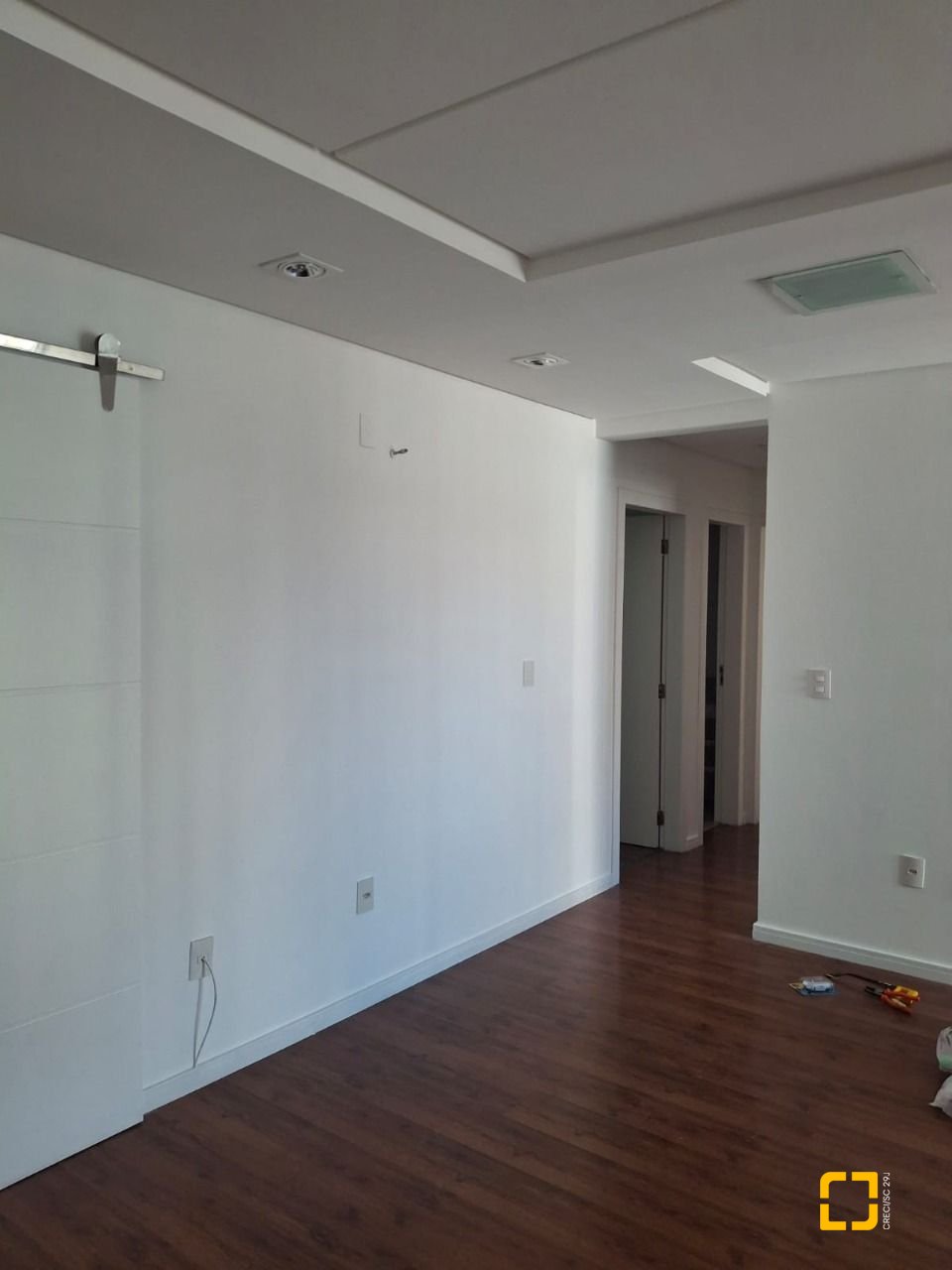 Apartamento com 103m², 3 quartos (sendo 1 suíte), 1 garagem, no bairro Campinas em São José