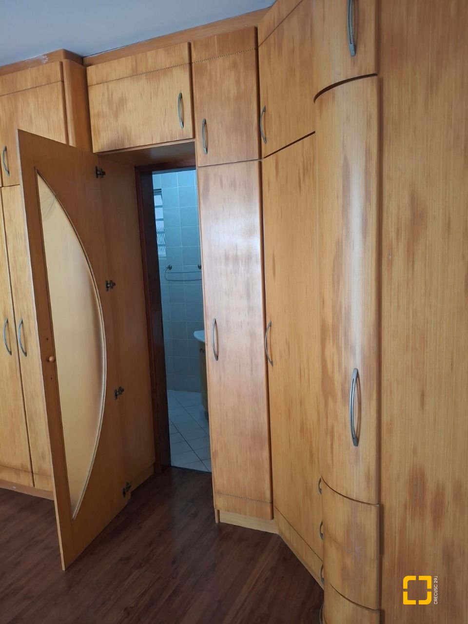 Apartamento com 103m², 3 quartos (sendo 1 suíte), 1 garagem, no bairro Campinas em São José