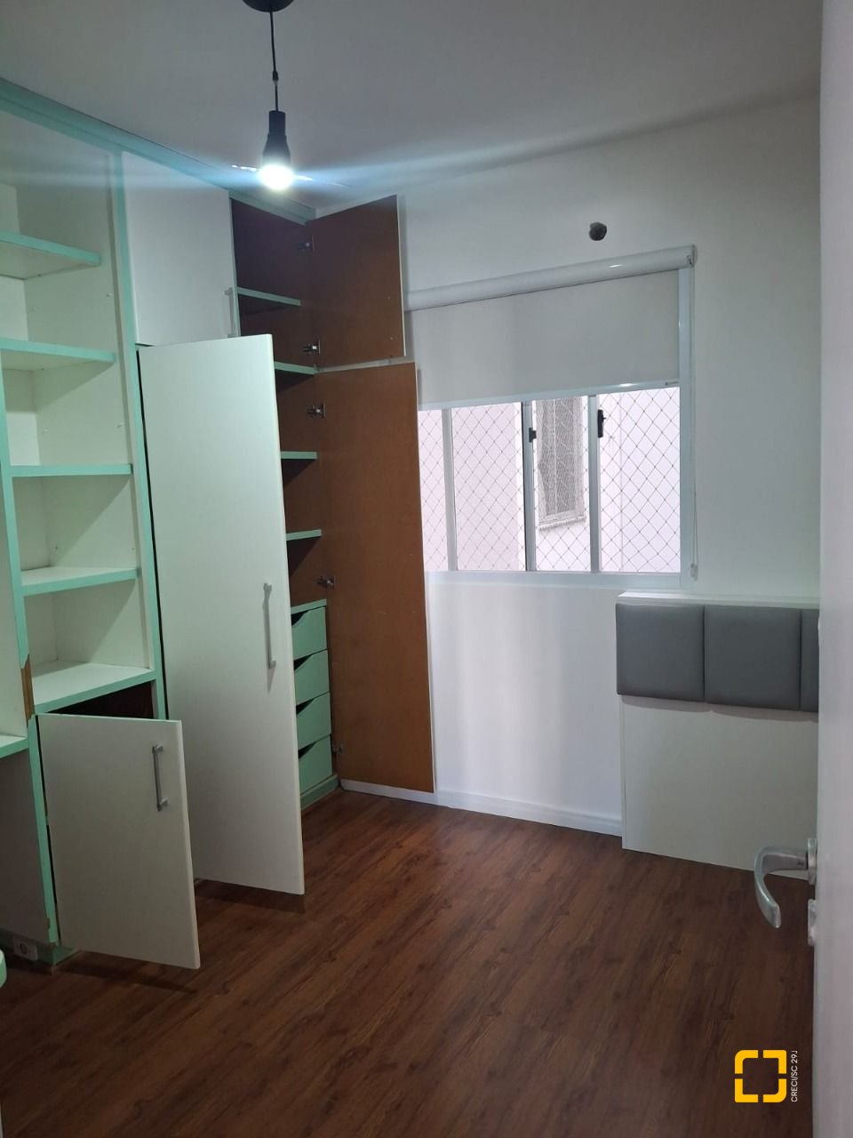 Apartamento com 103m², 3 quartos (sendo 1 suíte), 1 garagem, no bairro Campinas em São José