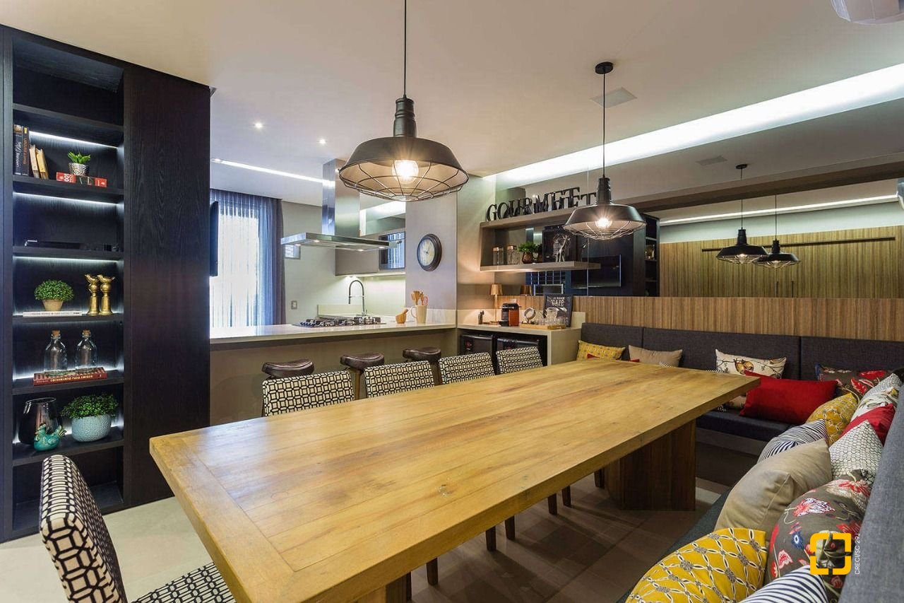 Apartamento com 143m², 3 quartos (sendo 3 suítes), 3 garagens, no bairro Campinas em São José