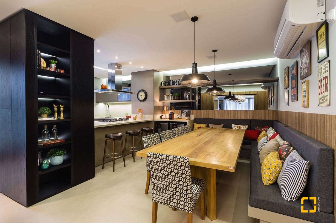 Apartamento com 143m², 3 quartos (sendo 3 suítes), 3 garagens, no bairro Campinas em São José