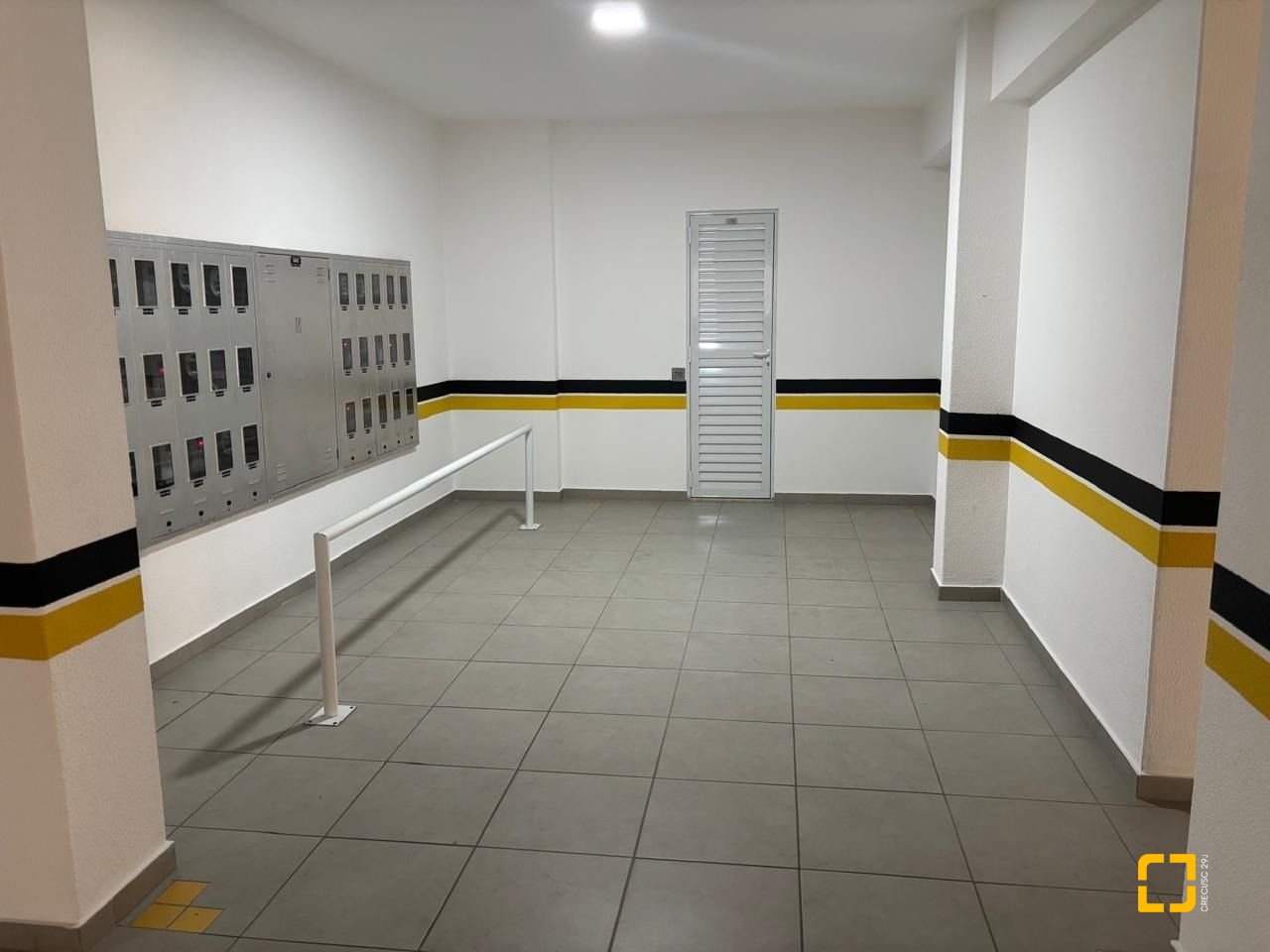 Apartamento com 143m², 3 quartos (sendo 3 suítes), 3 garagens, no bairro Campinas em São José