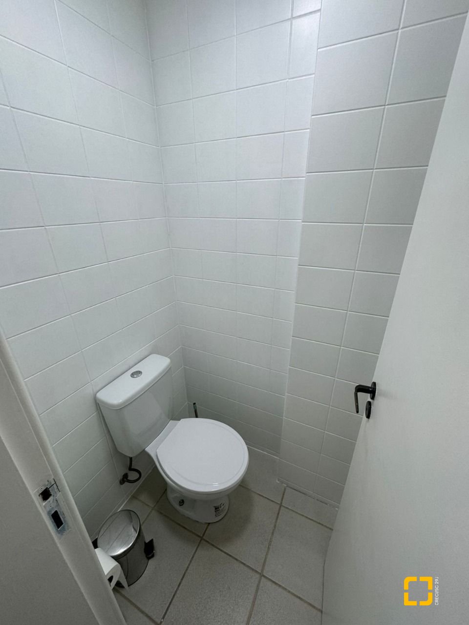 Sala com 31m², no bairro Centro em Florianópolis