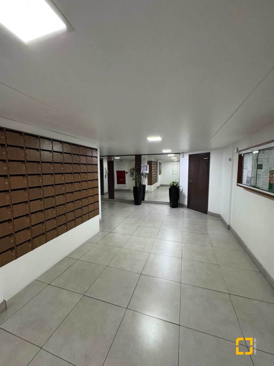 Sala com 31m², no bairro Centro em Florianópolis