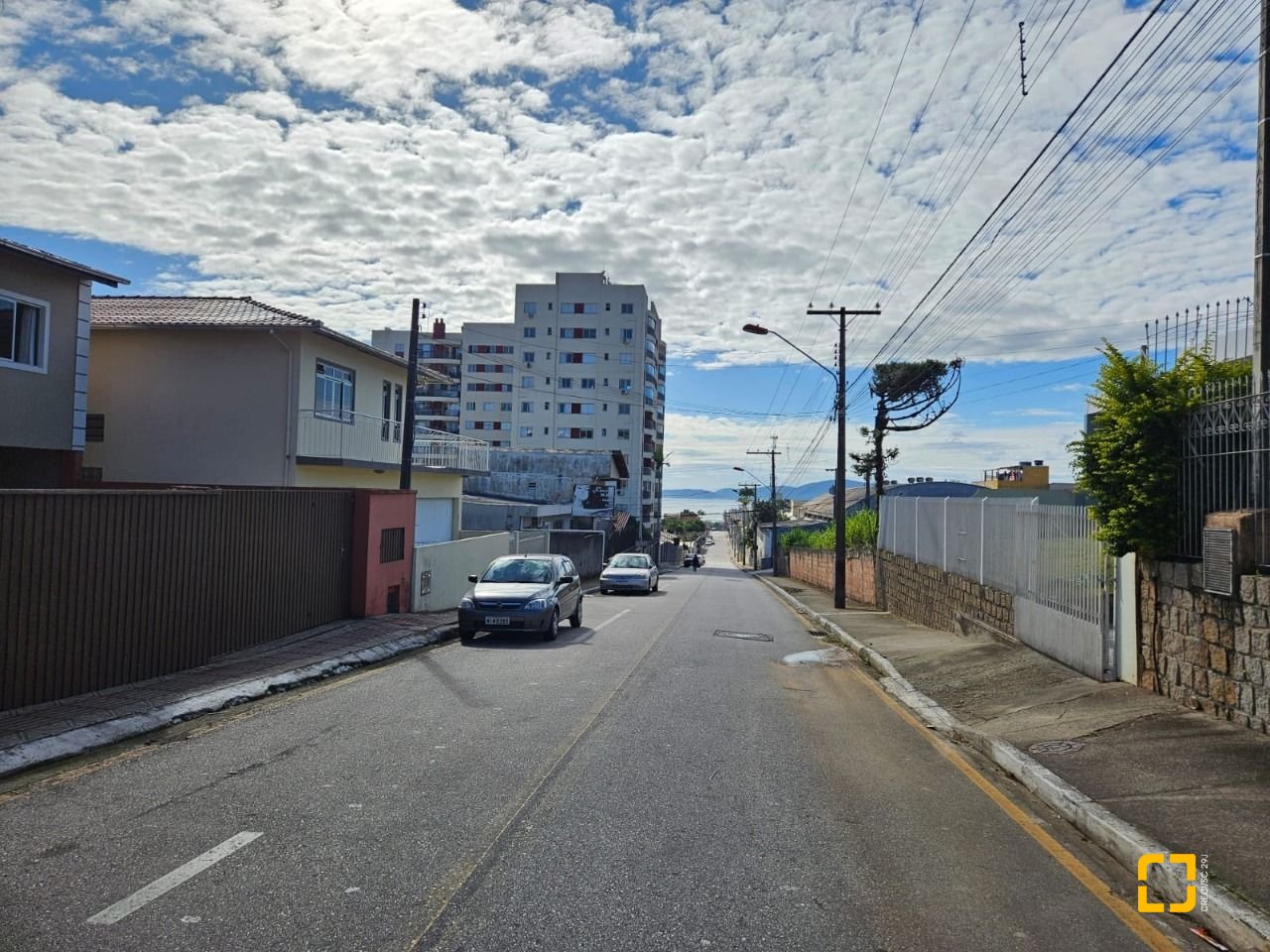Terreno com 720m², no bairro Jardim Cidade de Florianópolis em São José