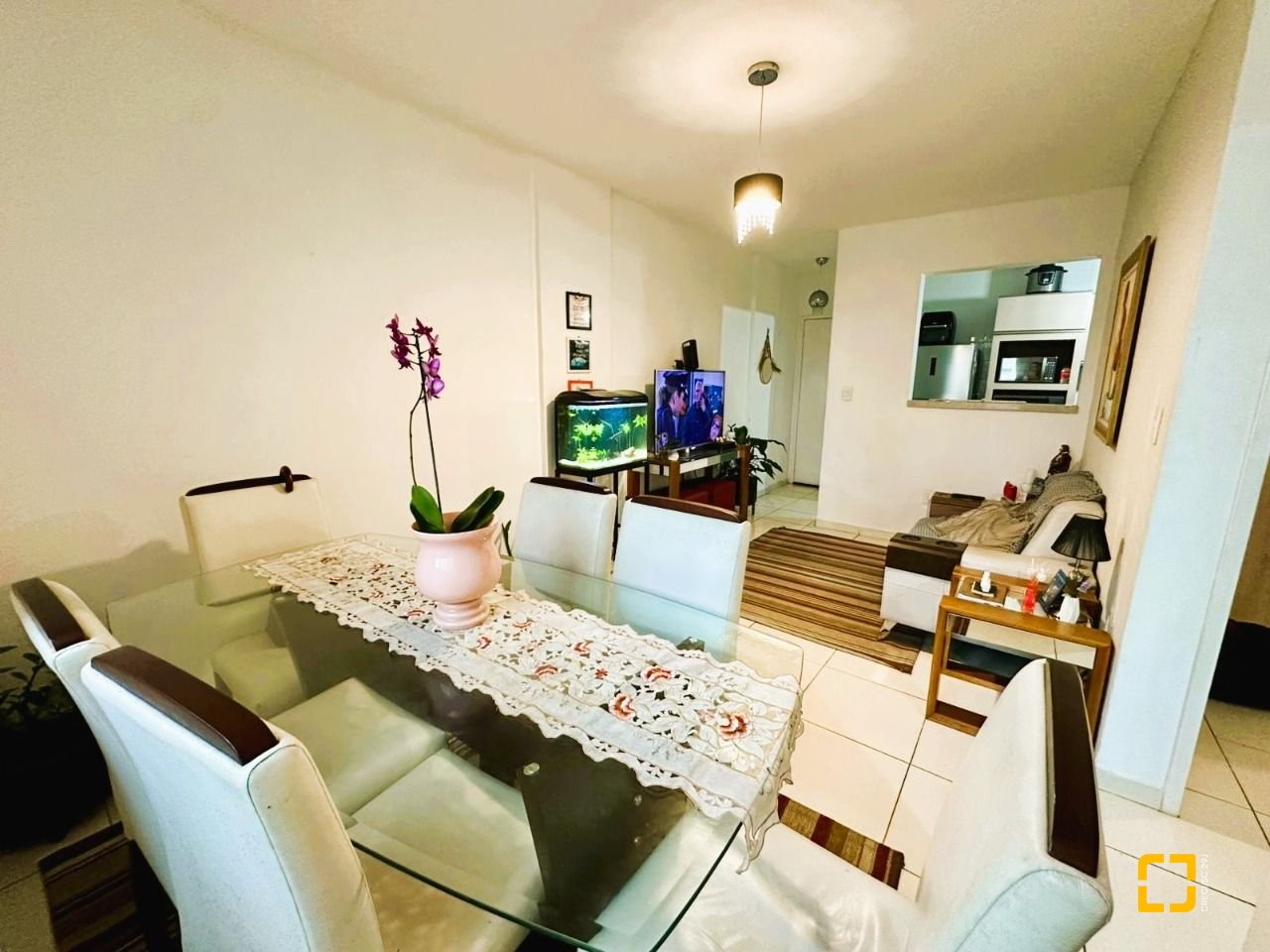 Apartamento com 56m², 2 quartos, no bairro Barreiros em São José