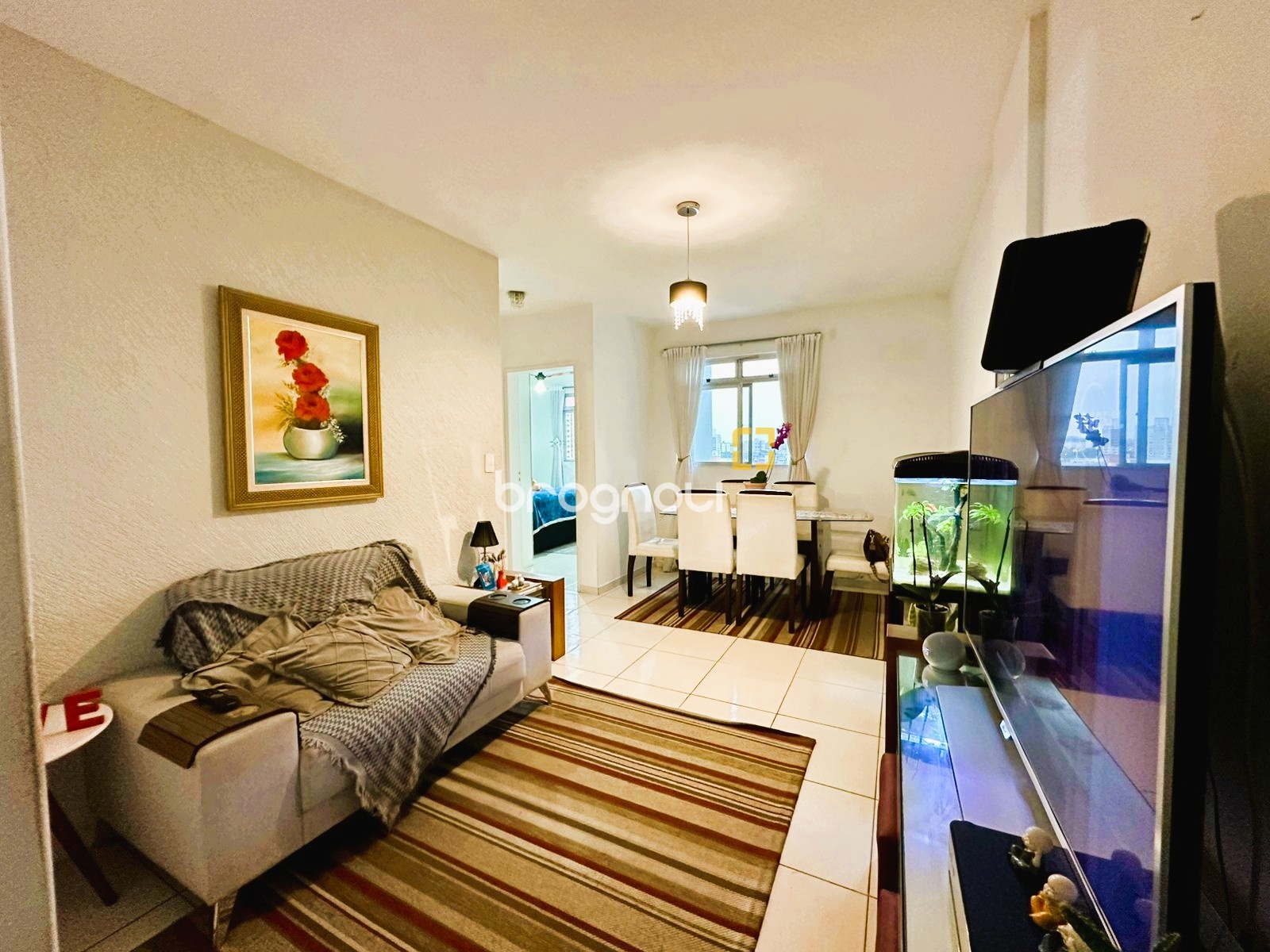 Apartamento com 56m², 2 quartos, no bairro Barreiros em São José