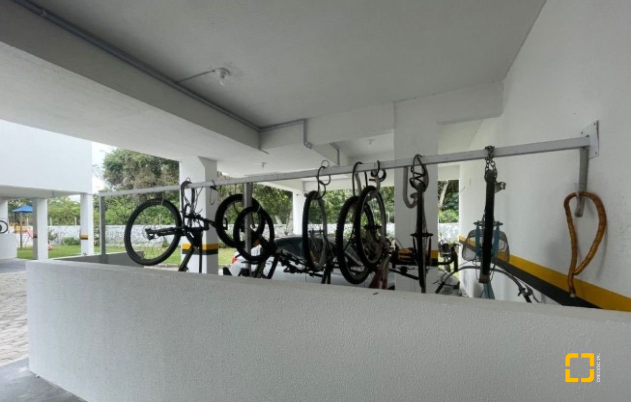 Apartamento com 67m², 3 quartos (sendo 1 suíte), 1 garagem, no bairro Canasvieiras em Florianópolis