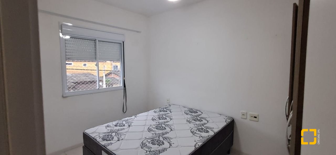 Apartamento com 67m², 3 quartos (sendo 1 suíte), 1 garagem, no bairro Canasvieiras em Florianópolis