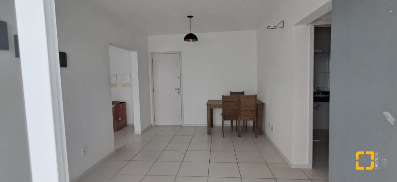 Apartamento com 67m², 3 quartos (sendo 1 suíte), 1 garagem, no bairro Canasvieiras em Florianópolis