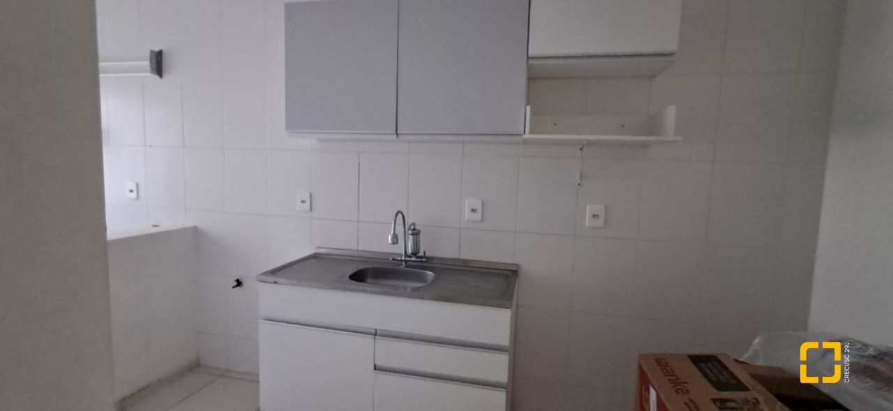 Apartamento com 67m², 3 quartos (sendo 1 suíte), 1 garagem, no bairro Canasvieiras em Florianópolis