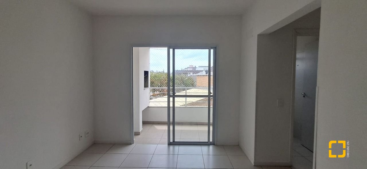 Apartamento com 67m², 3 quartos (sendo 1 suíte), 1 garagem, no bairro Canasvieiras em Florianópolis