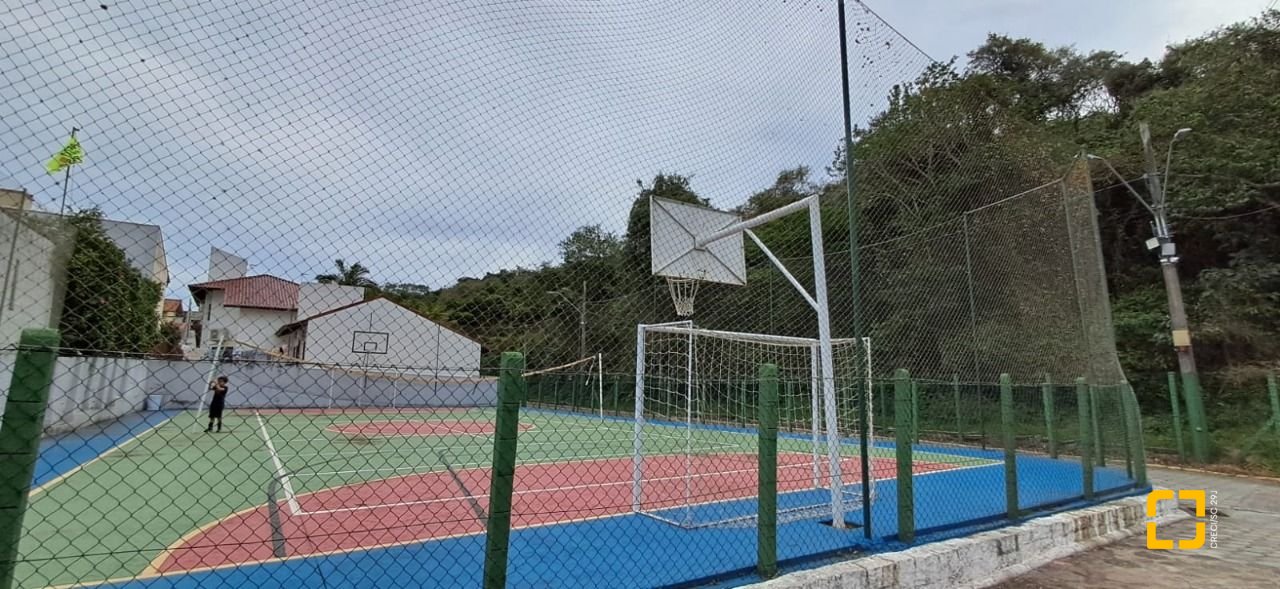 Casa de Condomínio com 200m², 5 quartos (sendo 1 suíte), 3 garagens, no bairro Ingleses em Florianópolis
