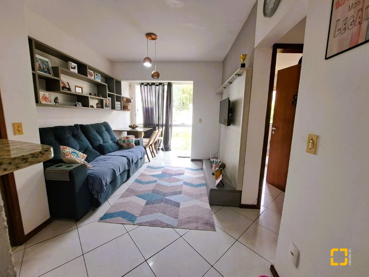 Apartamento com 65m², 3 quartos, 1 garagem, no bairro Ipiranga em São José