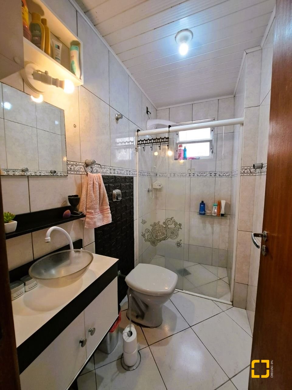 Apartamento com 65m², 3 quartos, 1 garagem, no bairro Ipiranga em São José