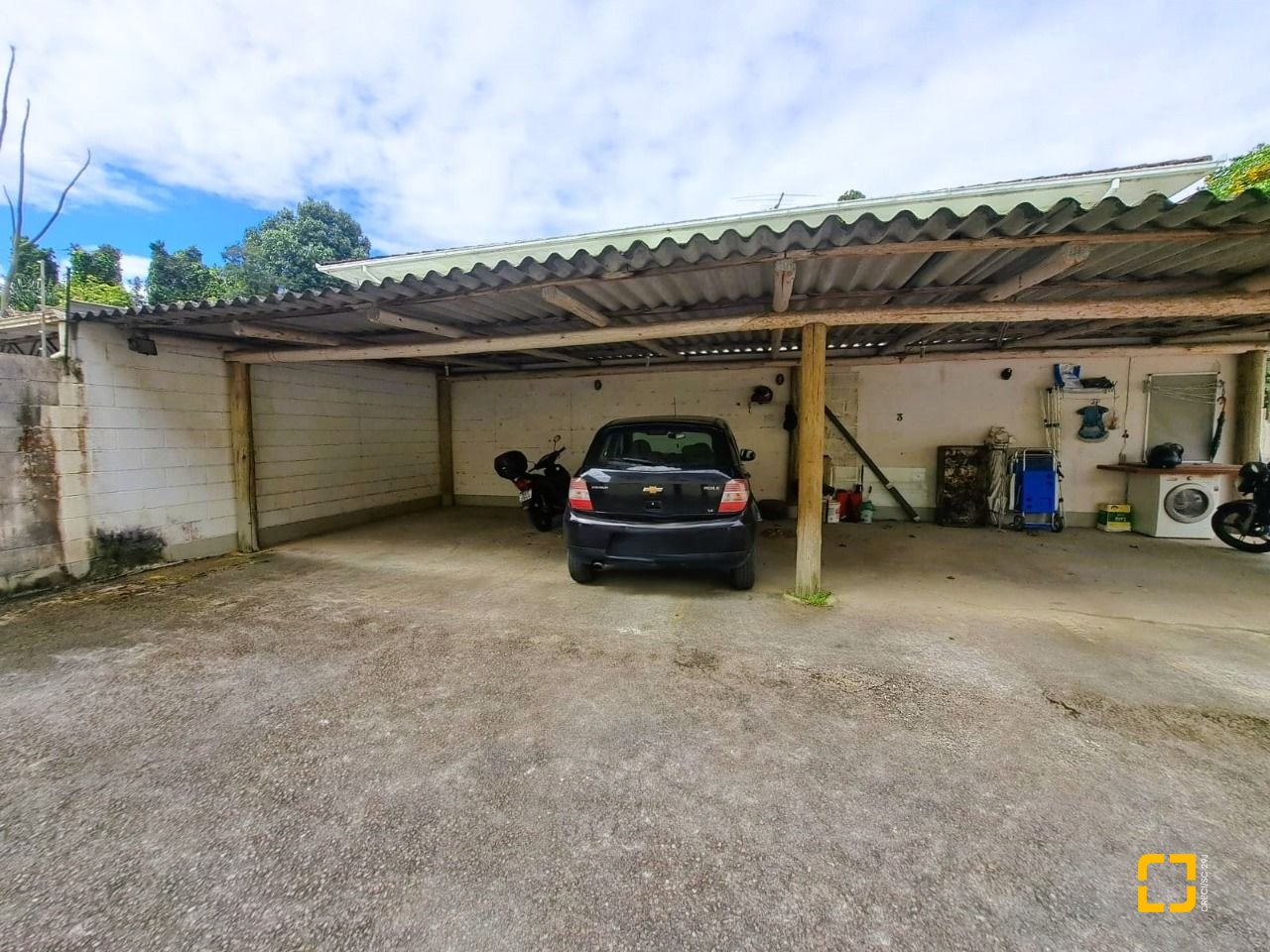 Apartamento com 65m², 3 quartos, 1 garagem, no bairro Ipiranga em São José