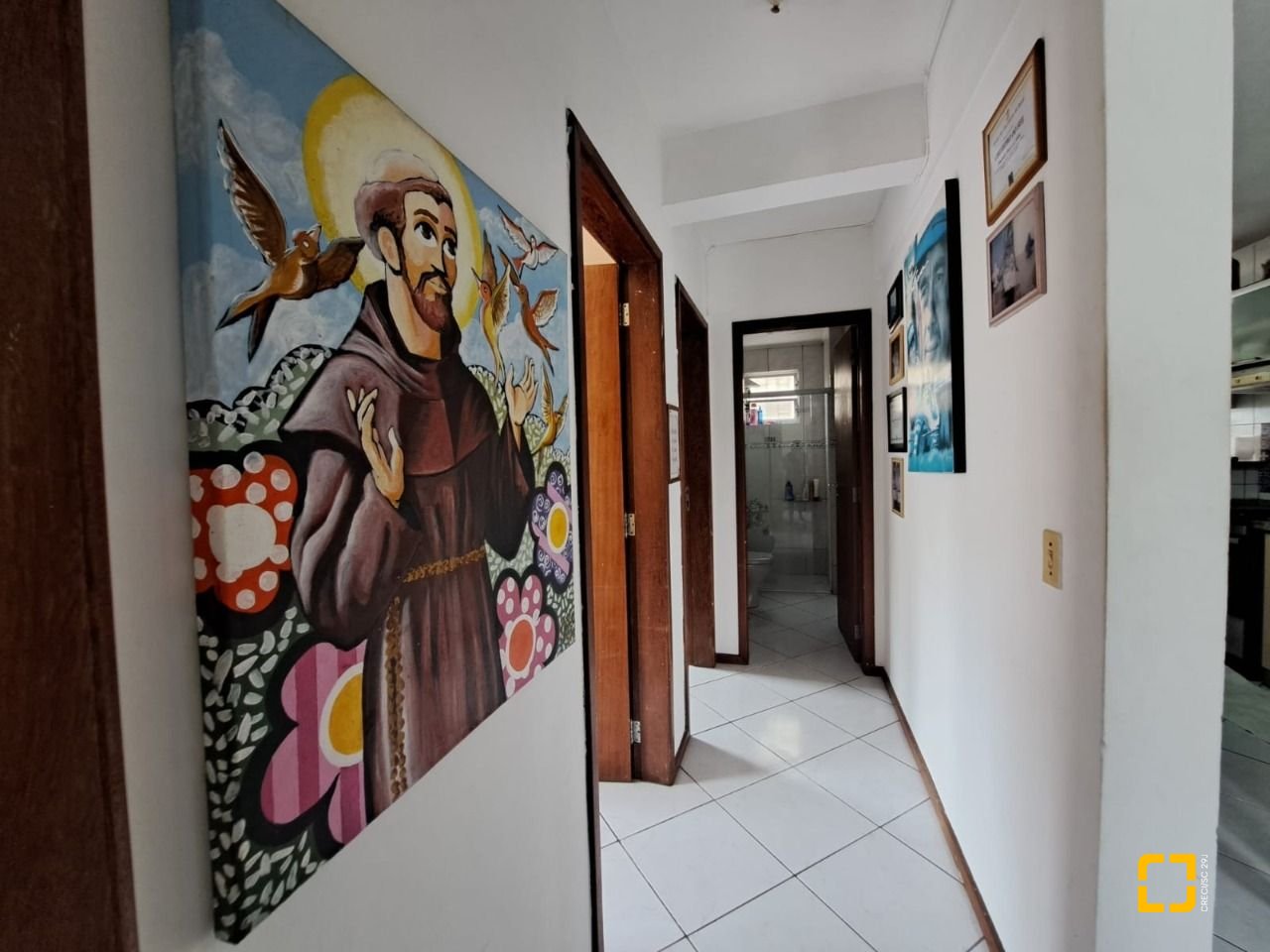Apartamento com 65m², 3 quartos, 1 garagem, no bairro Ipiranga em São José