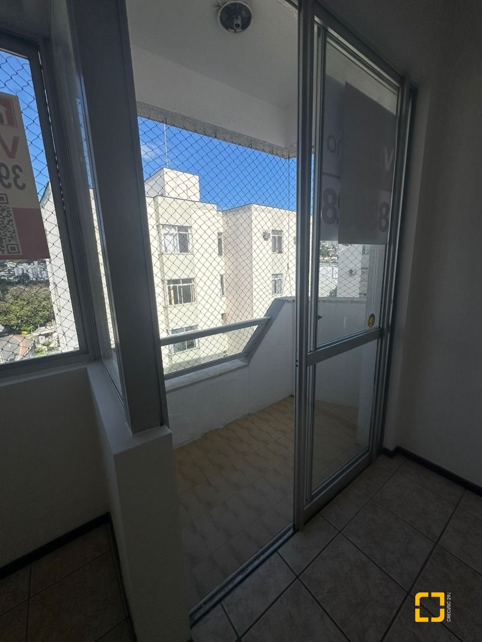Apartamento com 91m², 4 quartos (sendo 1 suíte), 1 garagem, no bairro Carvoeira em Florianópolis