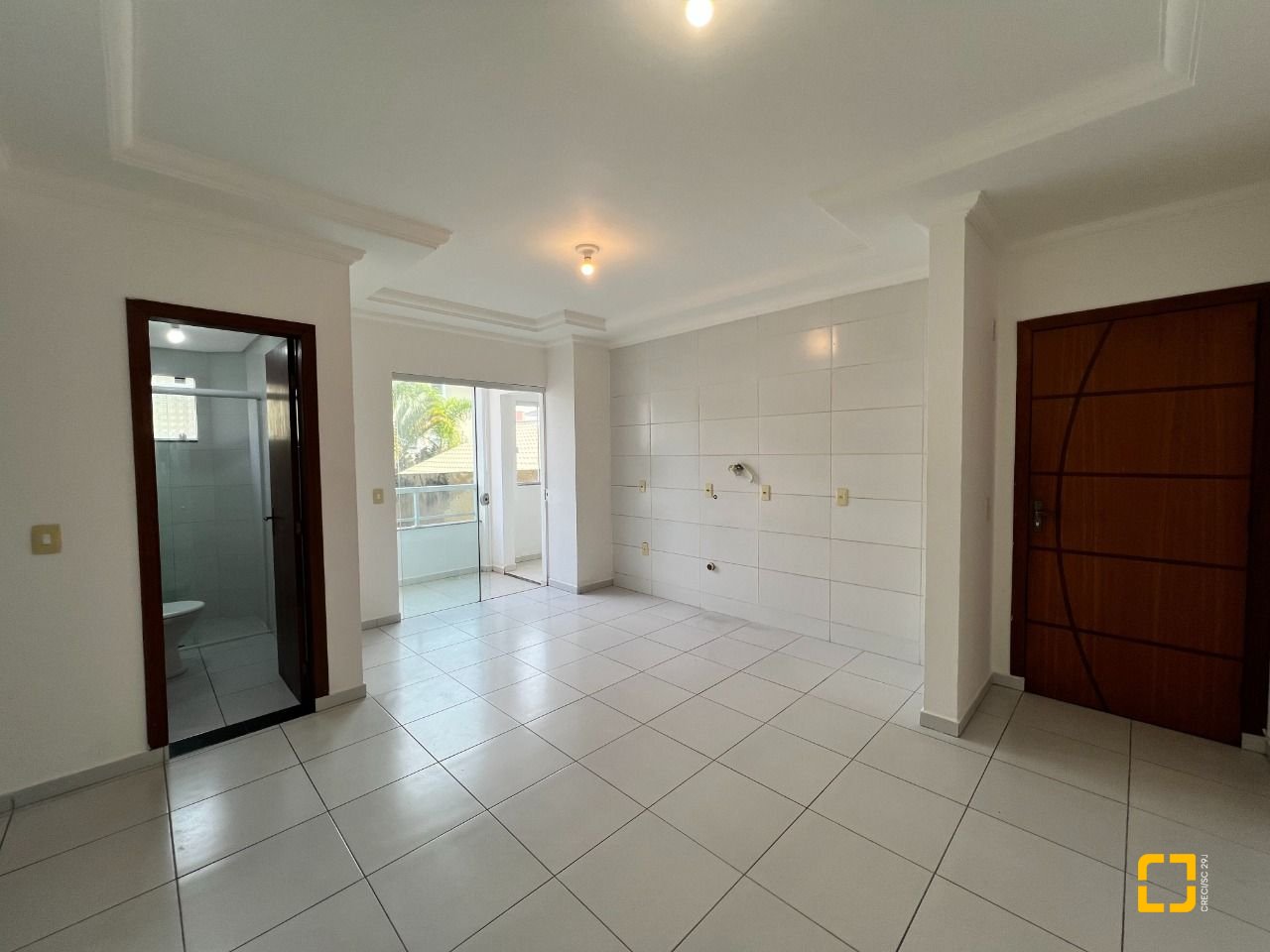 Apartamento com 58m², 3 quartos (sendo 1 suíte), 1 garagem, no bairro Ingleses em Florianópolis