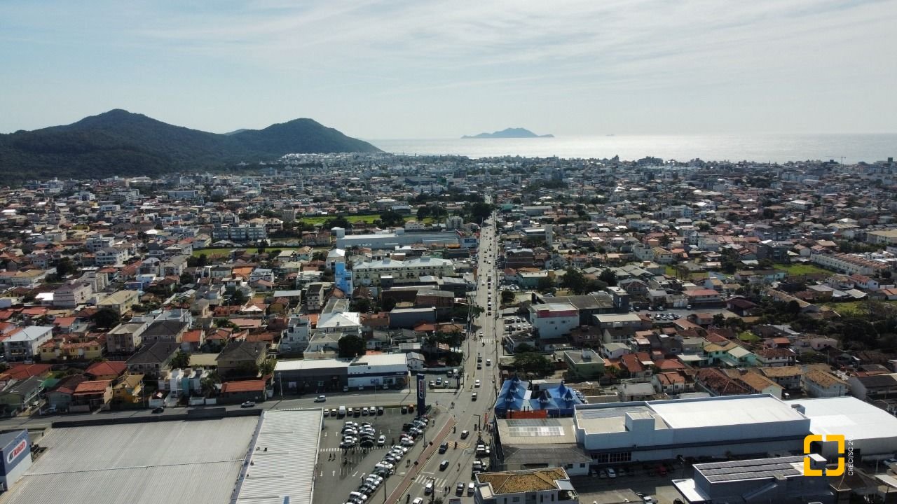 Apartamento com 58m², 3 quartos (sendo 1 suíte), 1 garagem, no bairro Ingleses em Florianópolis