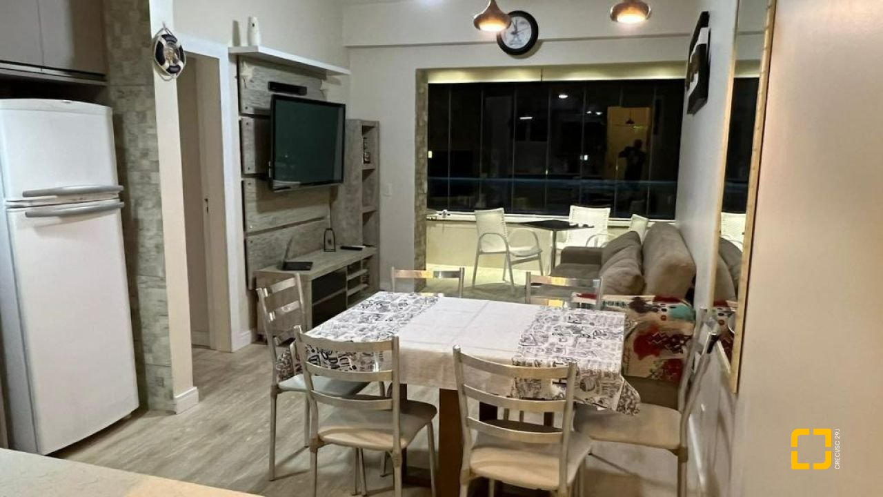 Apartamento com 66m², 3 quartos (sendo 1 suíte), 1 garagem, no bairro Canasvieiras em Florianópolis